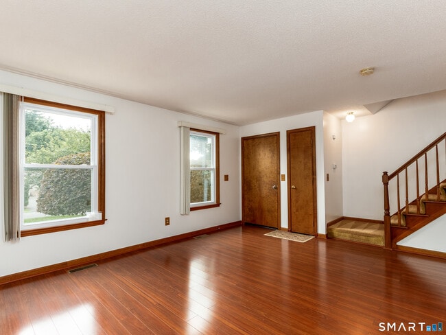 Photo - 115 Brandegee Ln