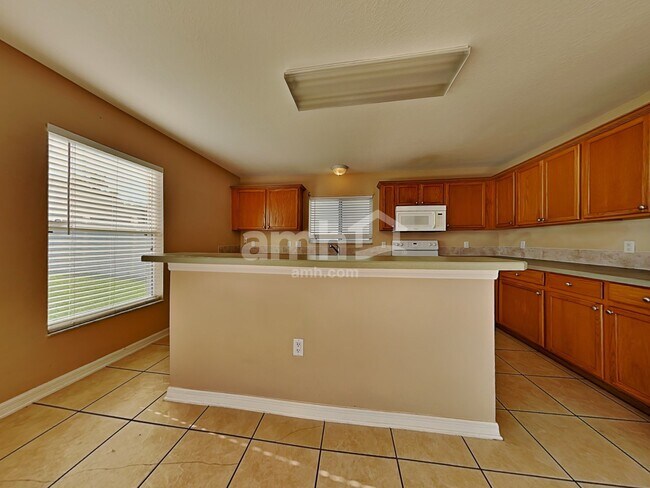 Photo - 10414 Boyette Creek Blvd