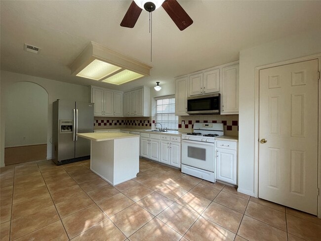 Photo - 17115 Cradle Cove Ct