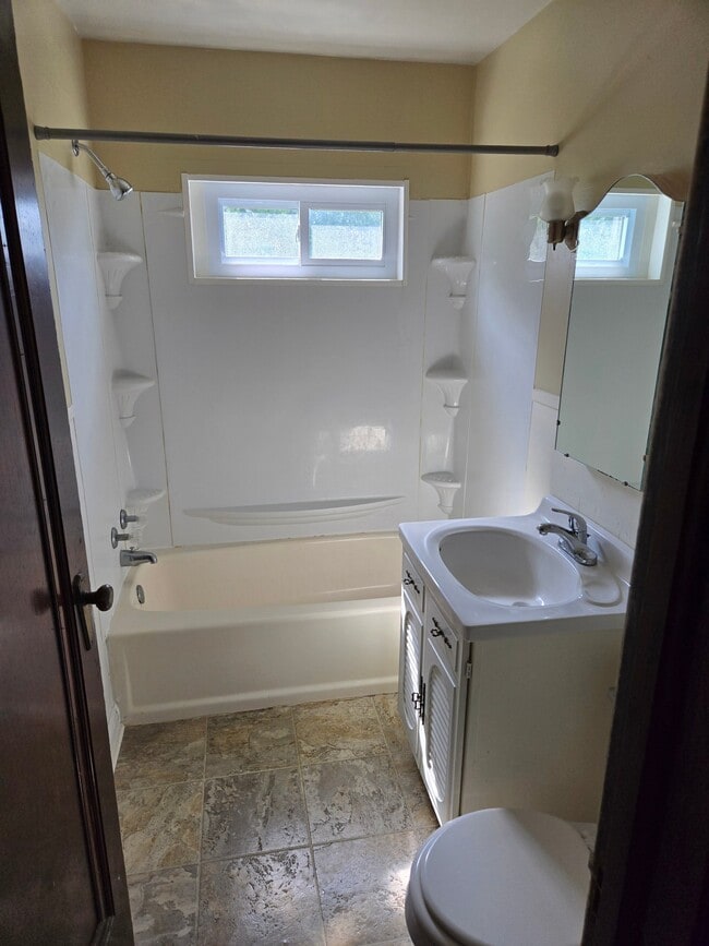 Photo - 118 Butler Ave Unidad 1