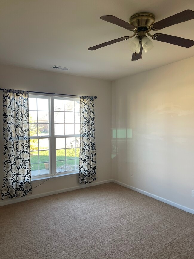 Photo - 5009 Stately Dr