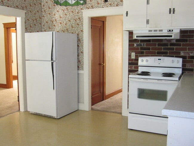 Photo - 31 Underwood Ave