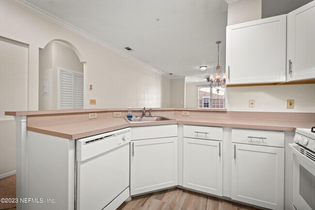 Photo - 13810 Sutton Park Dr N Unit 625