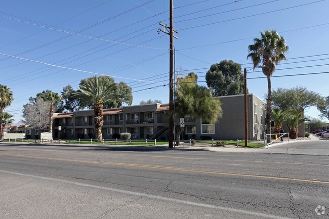 The Crossings on Grande - The Crossings on Grande