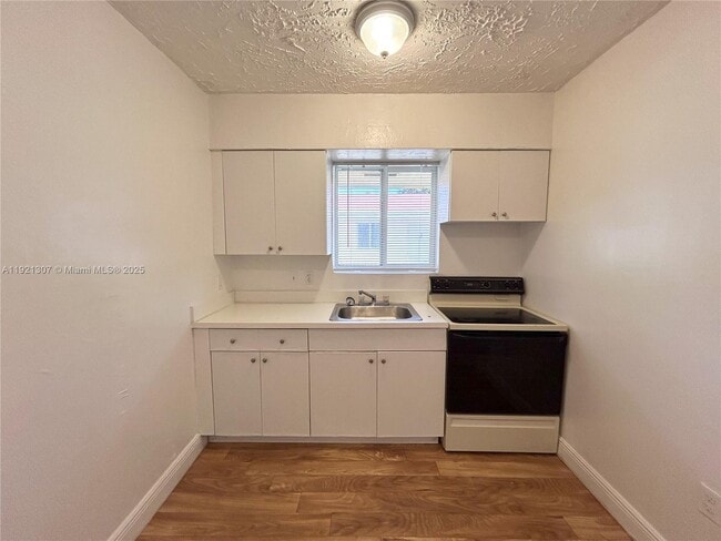 Photo - 641 NE 86th St Unit 3