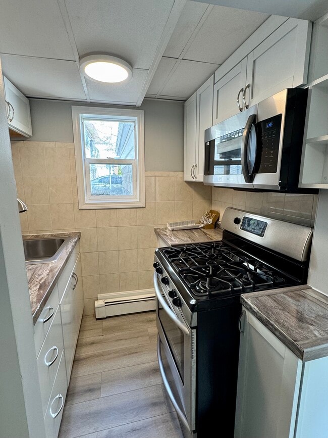 Photo - 21 Gesler St Unit 1