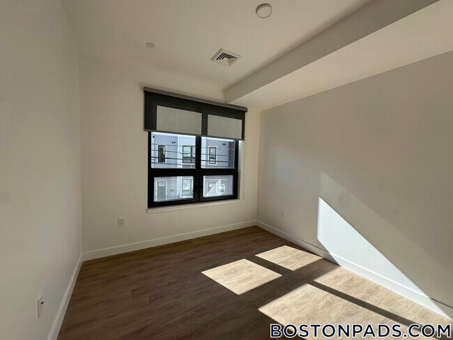 Photo - 199 Gardner St Unit 203