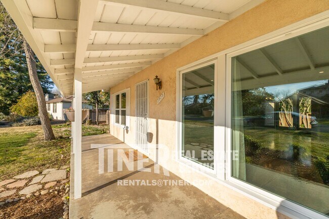 Photo - 3825 Duran Cir