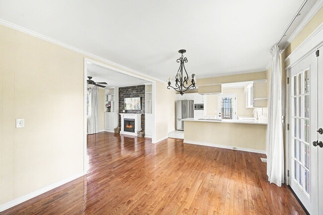 Photo - 4509 Baton Rouge Dr