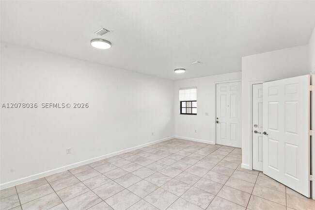 125 SE 34th Terrace