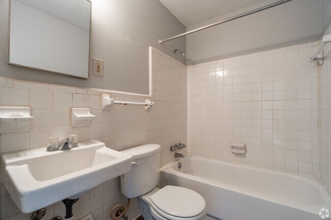 Photo - Sherwood Flats