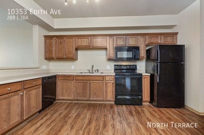 Photo - 10353 Edith Ave