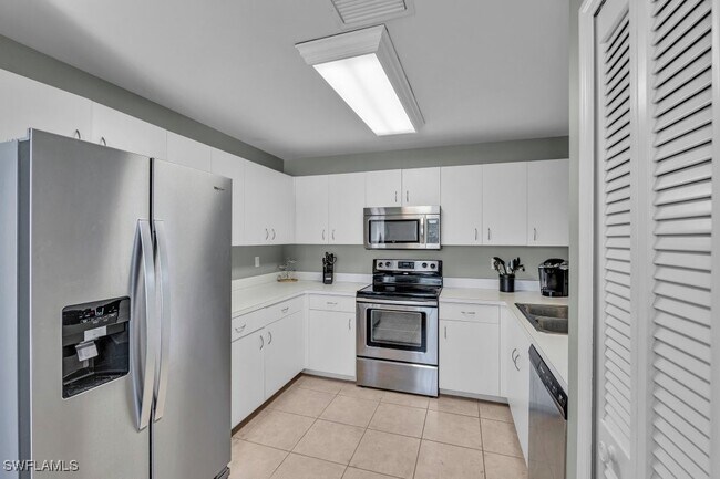 Photo - 8251 Grand Palm Dr Unit 3