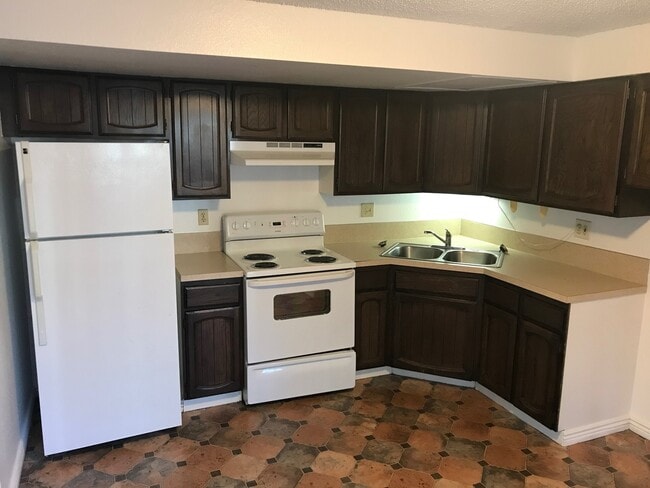 Photo - 674 W Idaho Ave Apartment Unit 1
