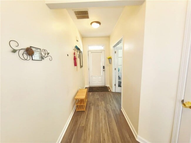 Photo - 3362 Briaroak Dr