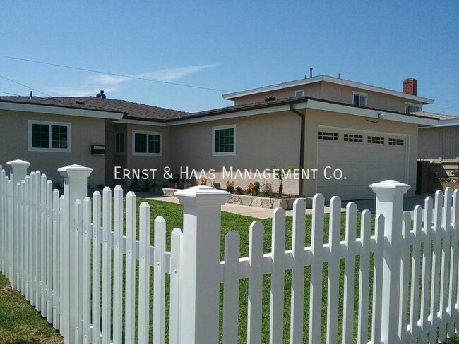 Beautiful Remodeled 4 Bedroom 2 Bath Carso House House Rental In Carson Ca 4573