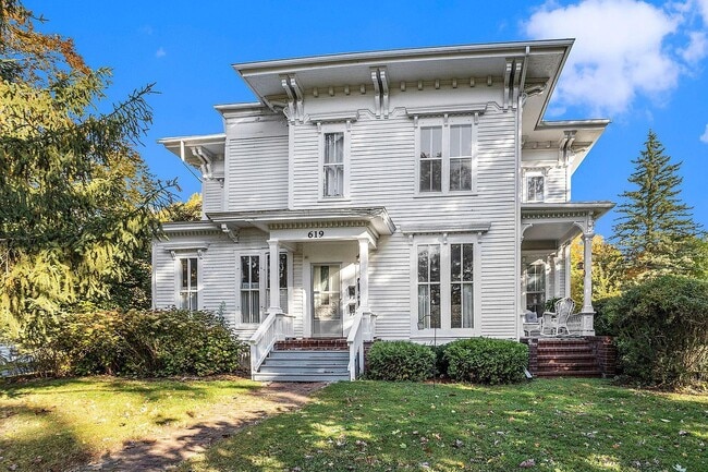 Photo - 619 E Prospect St Unidad 4