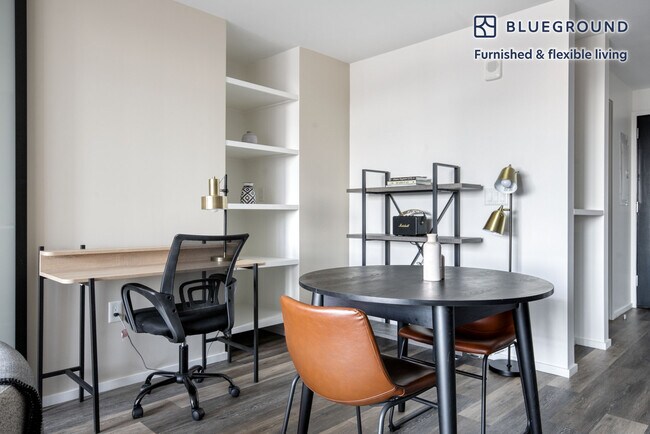 Photo - 345 Harrison Ave Unit FL7-ID865