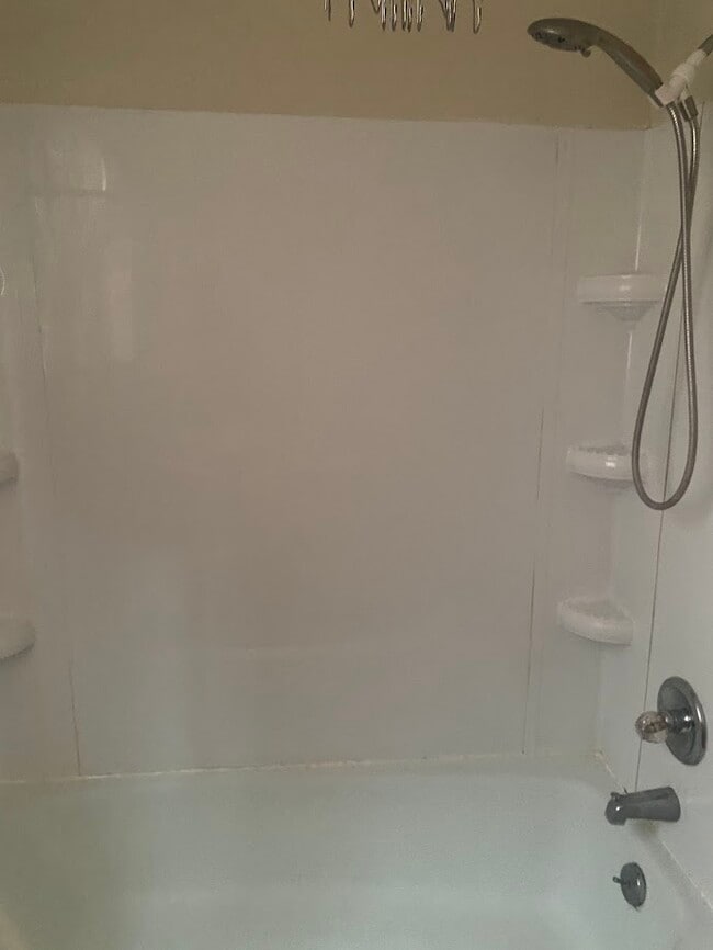 Photo - 310 Vinton Ave Unidad 3