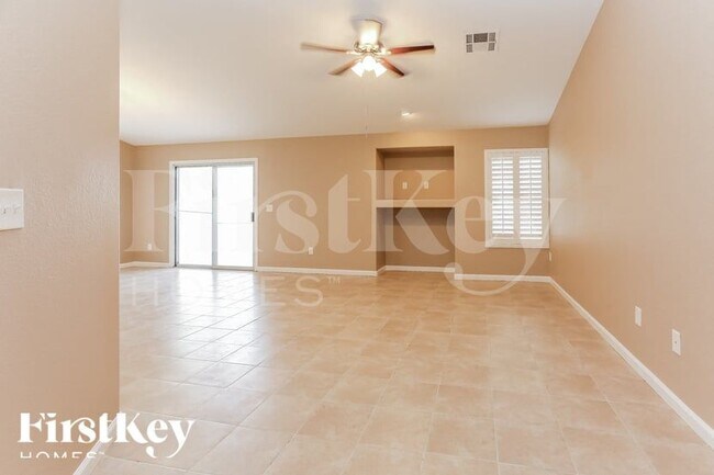 Photo - 1118 Sport of Kings Ave