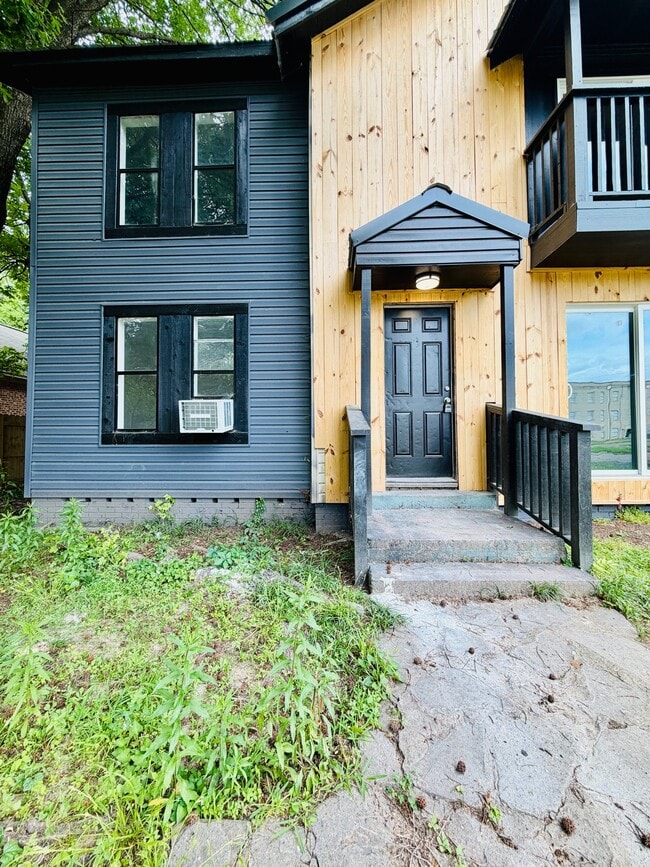 Photo - 2317-2319 Walnut St Unidad 2317