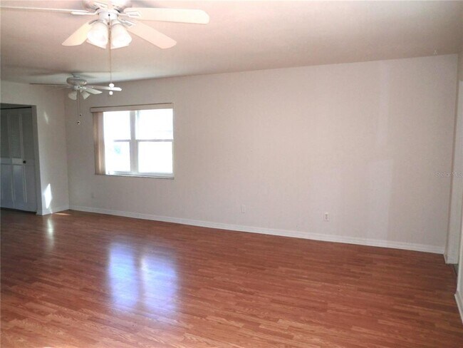 Photo - 1902 Andover St Unit 203