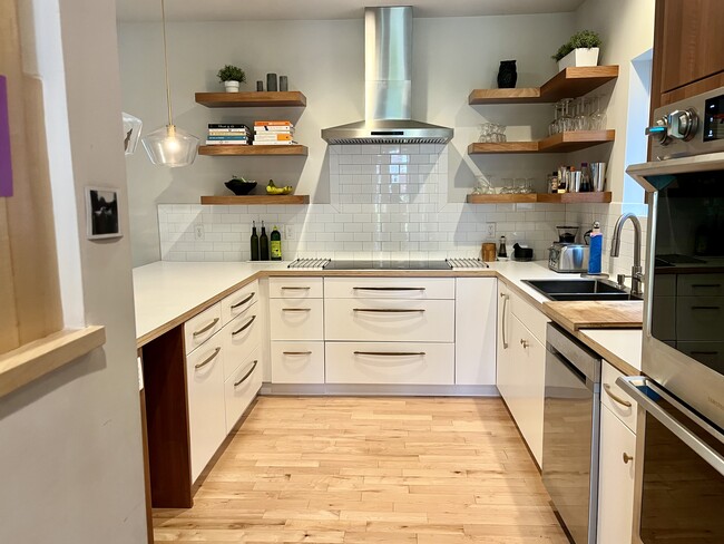 Photo - 4148 McRee Ave