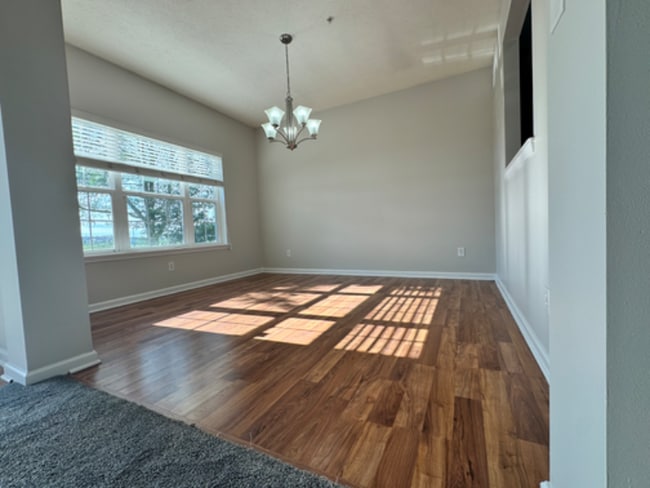 Photo - 13255 Minden Dr