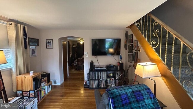 Photo - 7615 Burholme Ave