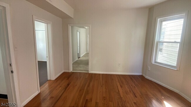 Photo - 120 S 7th St Unit 2