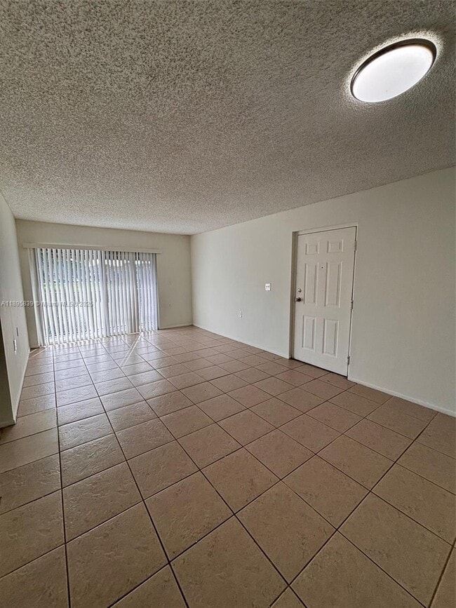Photo - 1140 Lake Victoria Dr Unit F