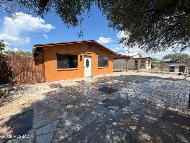 1354 W Sonora St