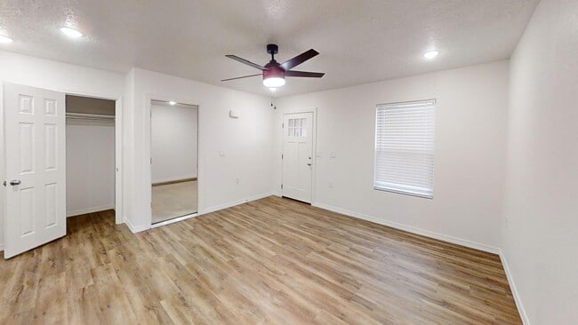 Photo - 2617 Aldrich Rd Unidad Apt B