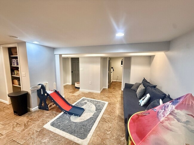 Photo - 2712 James Dr Unit #2