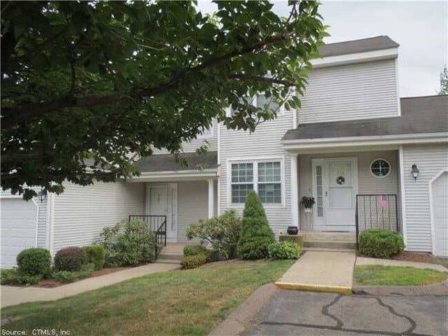 Photo - 105 The Mews