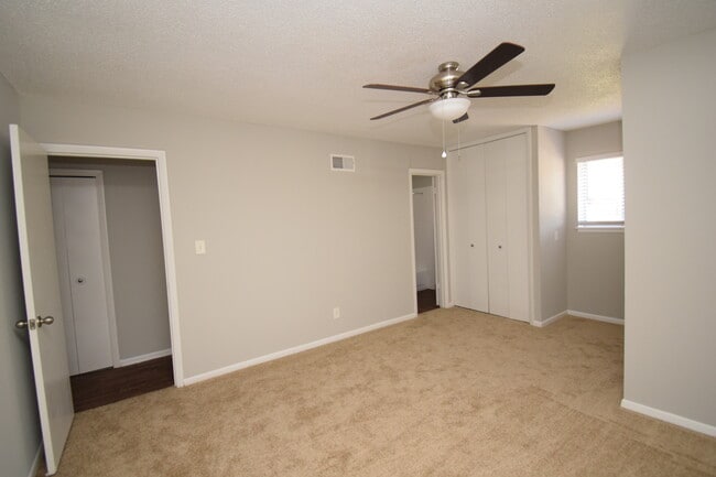 Brookridge Country Club Apartments