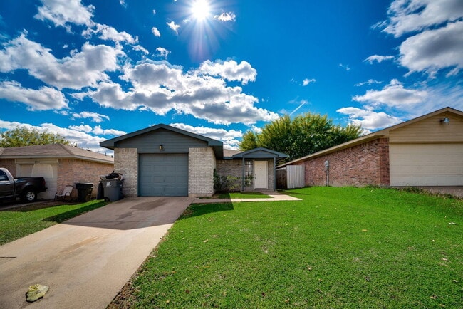 Photo - 10340 Blackjack Oaks Dr