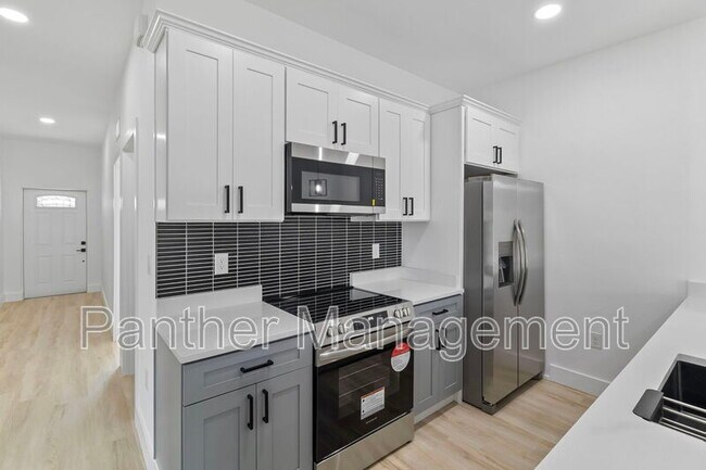 Photo - 8249 Dimstead St