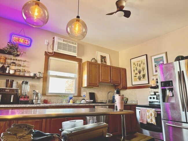 Photo - 3818 W Diversey Ave Unit 2