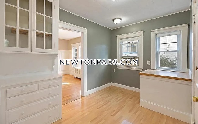 Building Photo - 47 Crosby Rd Unit 1