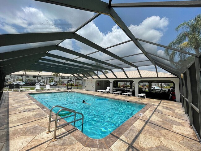 Photo - CENTRALLY LOCATED- UPDATED UNFURNISHED ANNUAL RENTAL