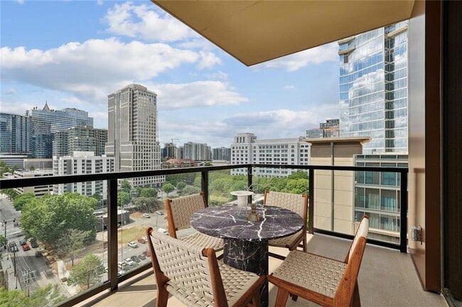 Photo - 1081 Juniper St NE