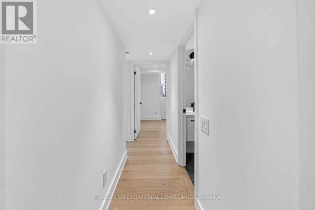 Photo - 409 Bloor St E Unit PH 3