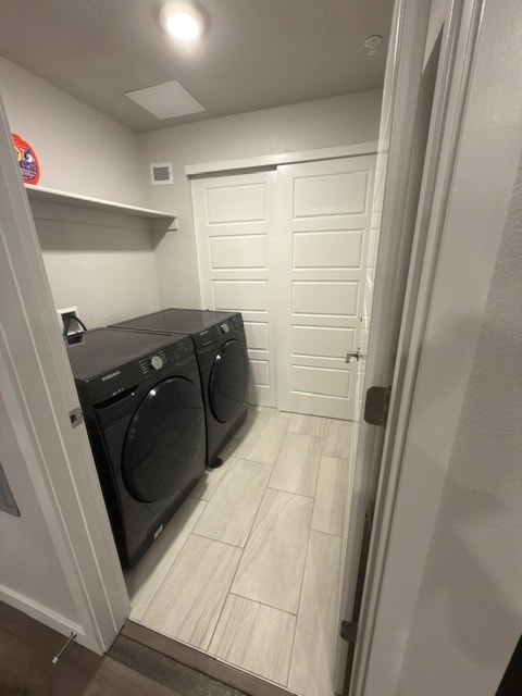 460 E Fremont Pl Unit 208