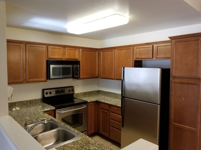 1 Bedroom Upper Unit In Rancho San Diego - 1 Bedroom Upper Unit In Rancho San Diego Unidad 314 Rental