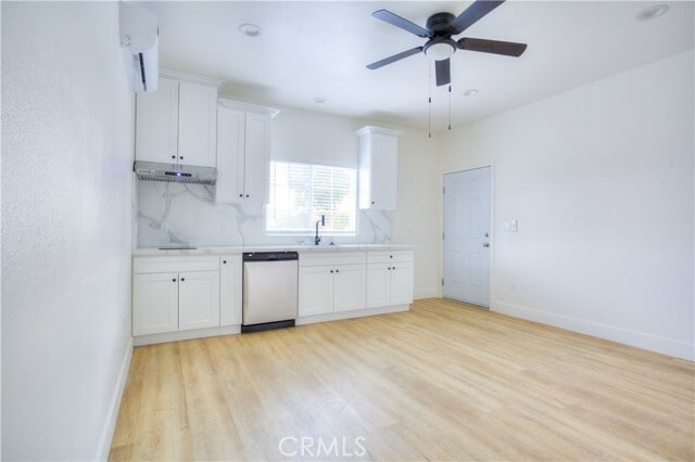 Building Photo - 2935 E Brookside Ct