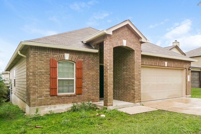 Photo - Spacious 3-Bedroom Brick Home