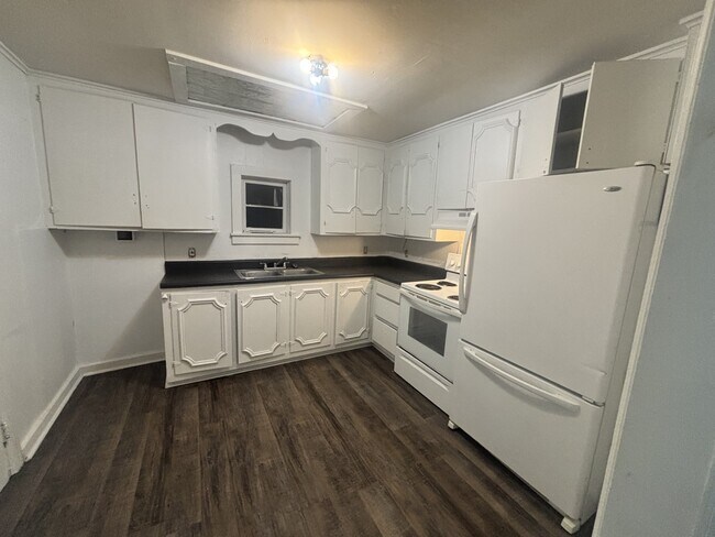 Photo - 116 Robins St