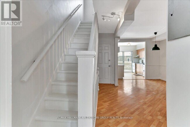 Photo - 138 Booth Ave