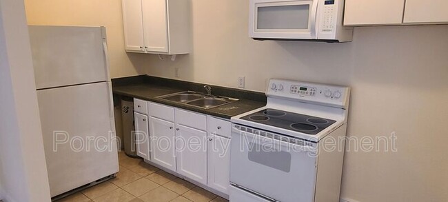 Photo - 1 Ellis Dr Condo Unit B